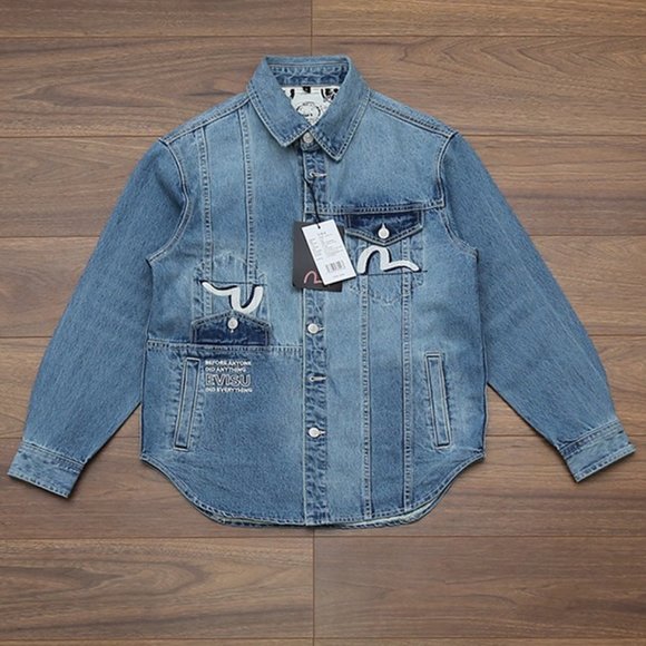 Men's blue denim jacket